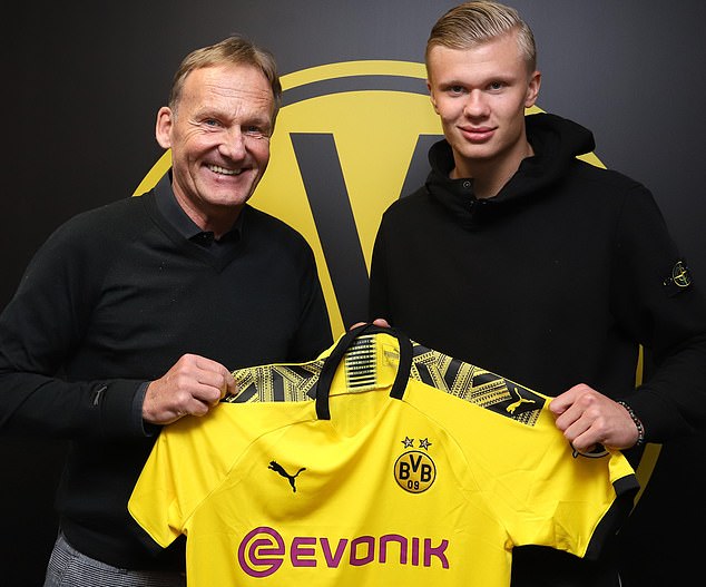 利物浦英联杯主场或轻取热刺 数据：至少赢2球（英联杯：利物浦主场有望轻取热刺，数据看至少两球优势）