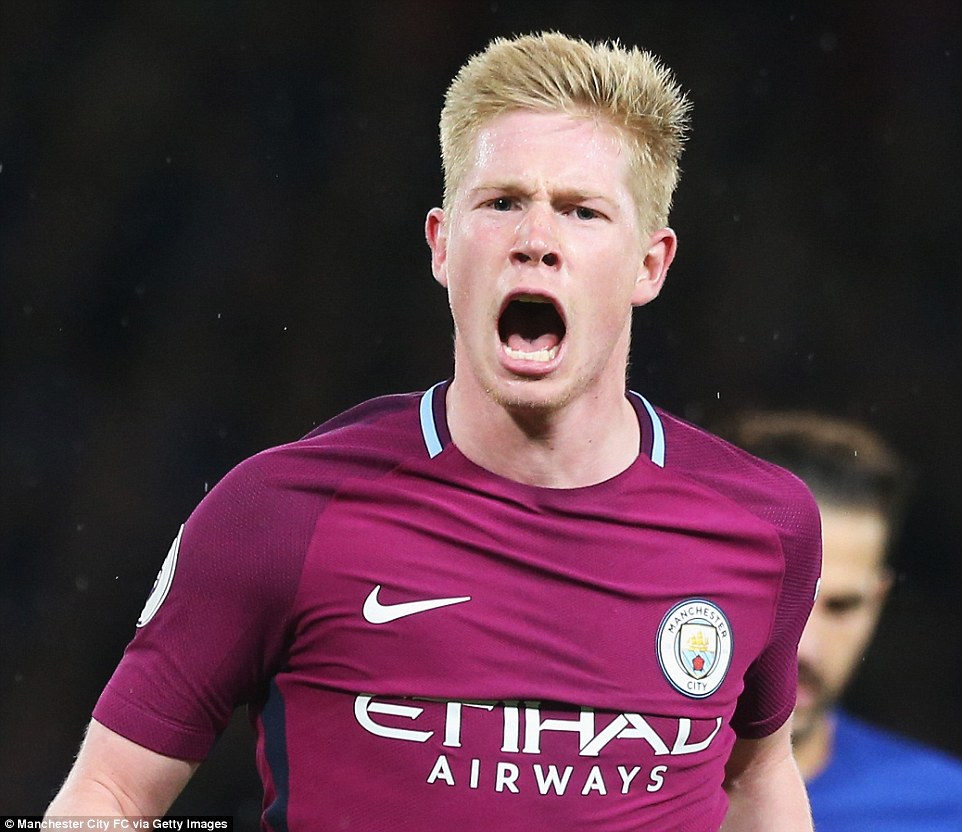 为国征战，感谢有你！国足官方为刚刚退役的尹鸿博送上祝福（尹鸿博正式退役，国足官方致以谢意与祝福）