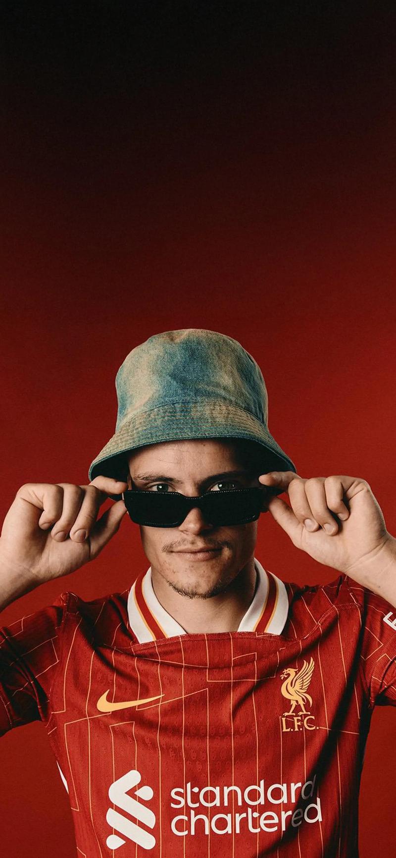 意媒：布雷默和鲁加尼今日参与全队合练，弗拉霍维奇在旁观看（意媒：布雷默与鲁加尼今日随队合练，弗拉霍维奇在场边观望）